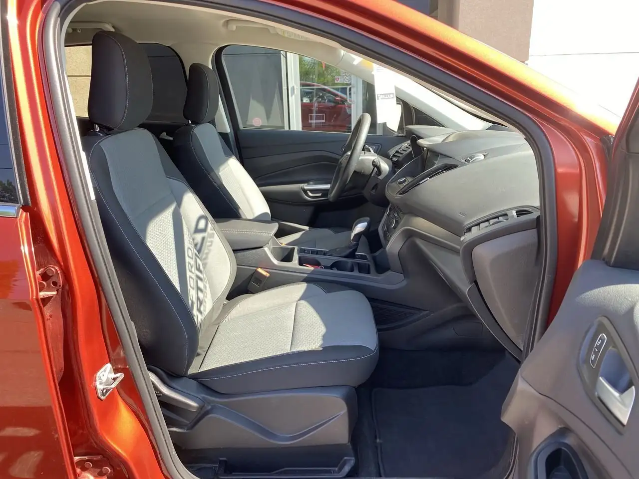 Ford Escape photo Ford Escape