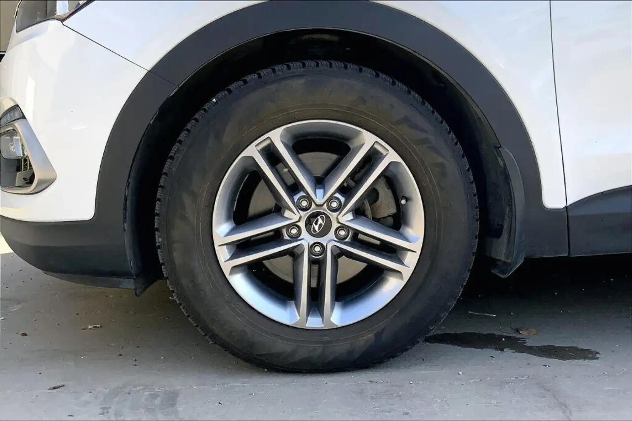 Hyundai SANTA FE снимка Hyundai SANTA FE