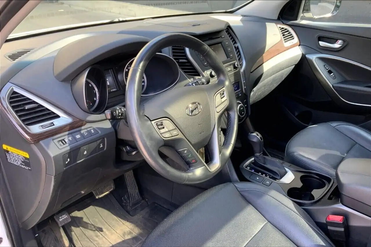 Hyundai SANTA FE снимка Hyundai SANTA FE
