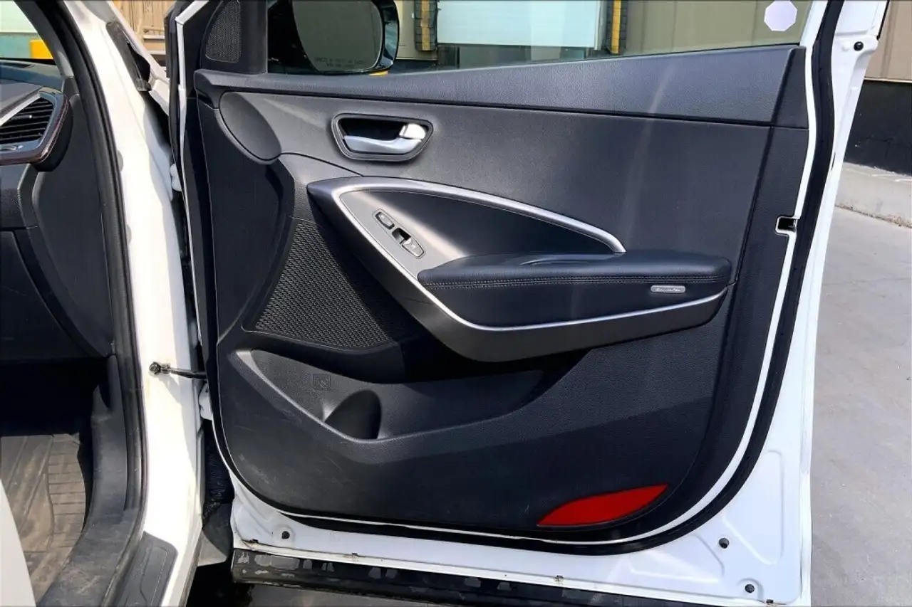 Hyundai SANTA FE снимка Hyundai SANTA FE