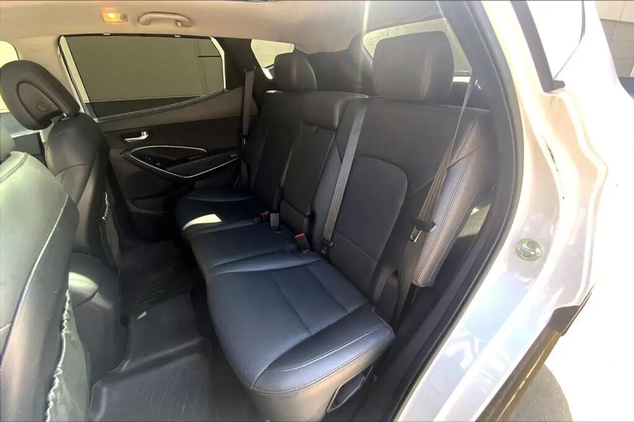 Hyundai SANTA FE снимка Hyundai SANTA FE