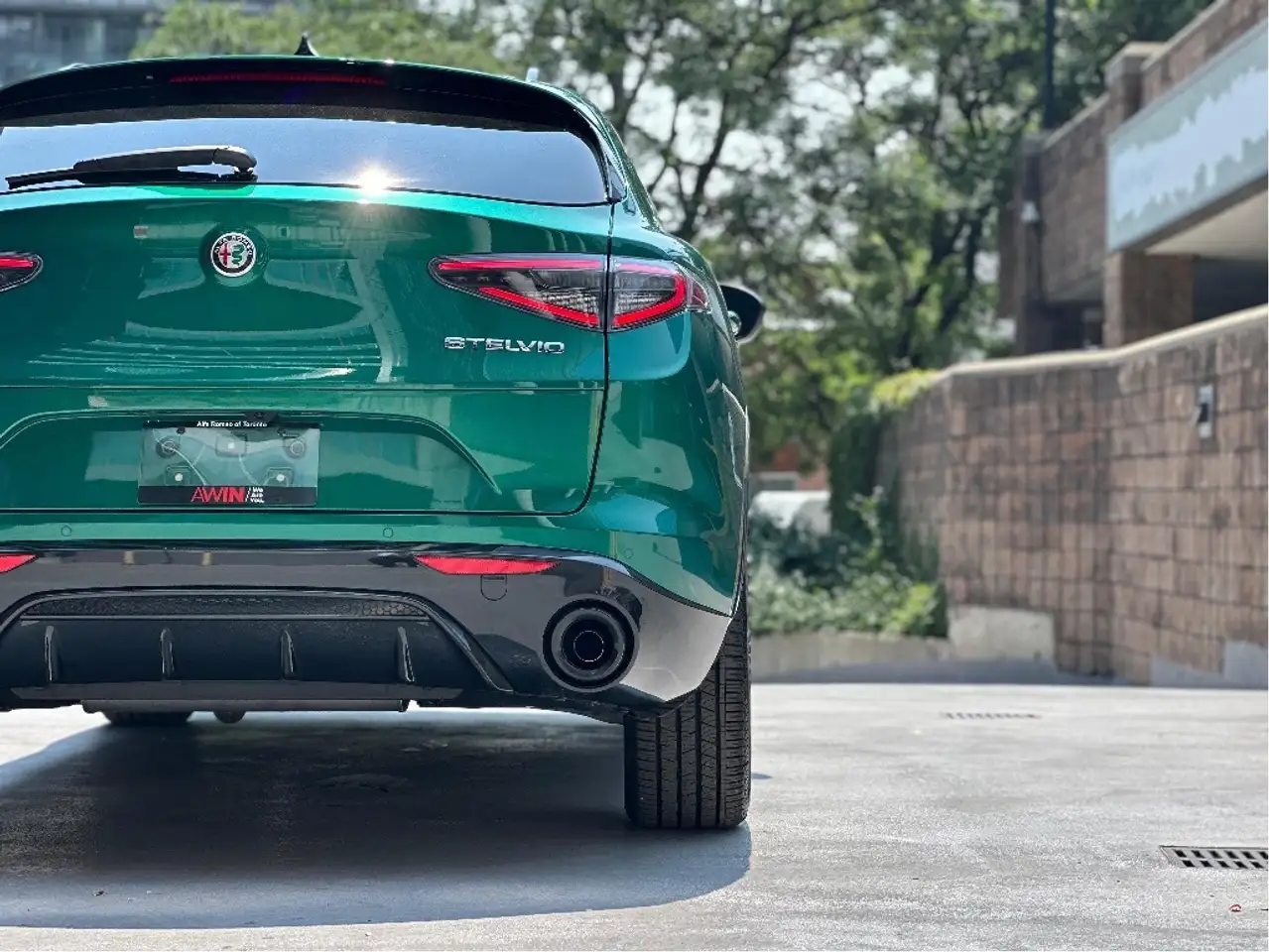 Alfa Romeo Stelvio снимка Alfa Romeo Stelvio