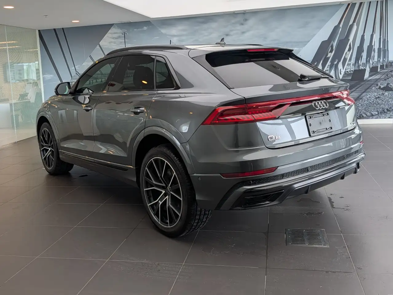 Audi Q8 photo Audi Q8