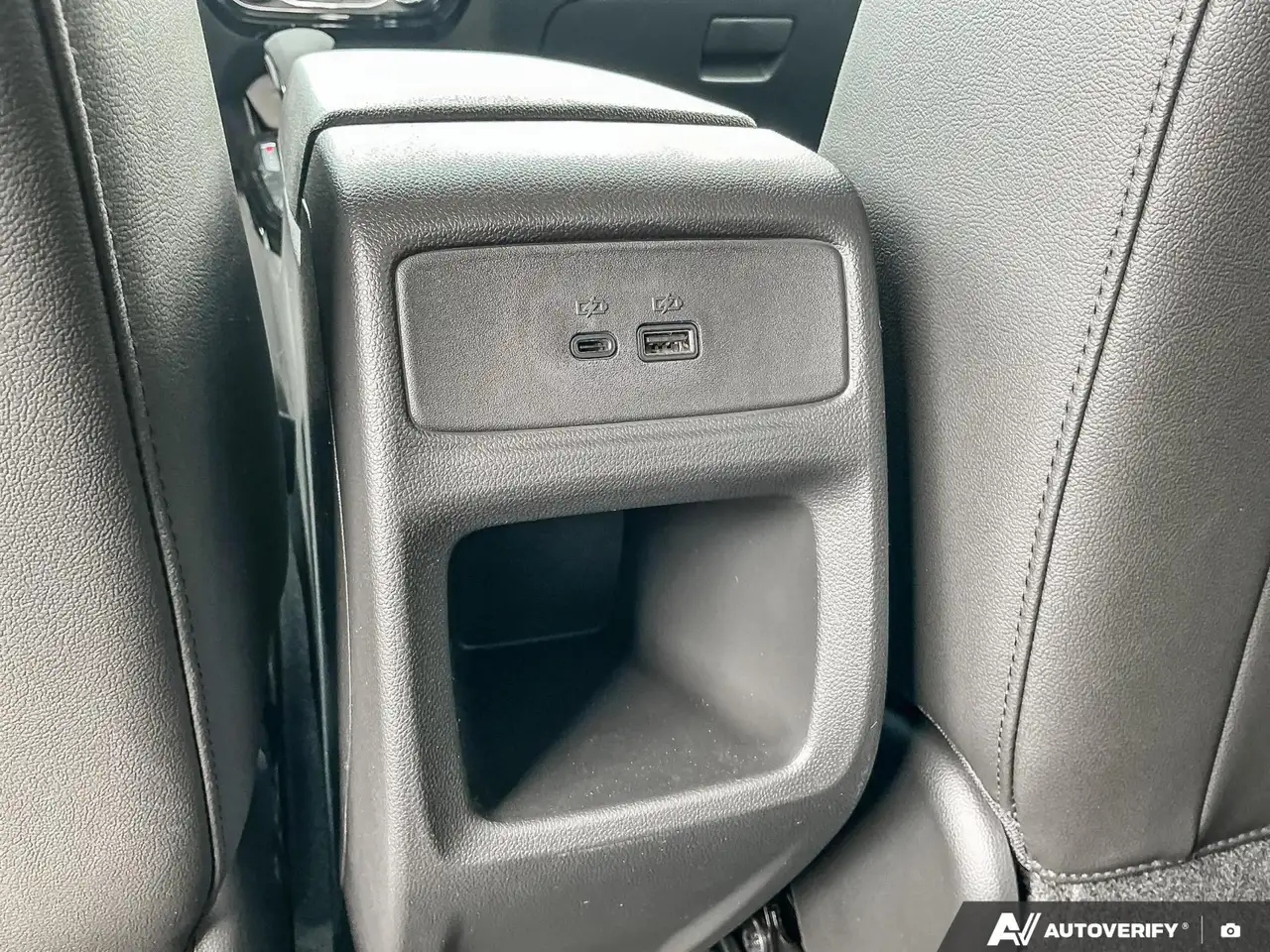 Chevrolet Trax photo Chevrolet Trax