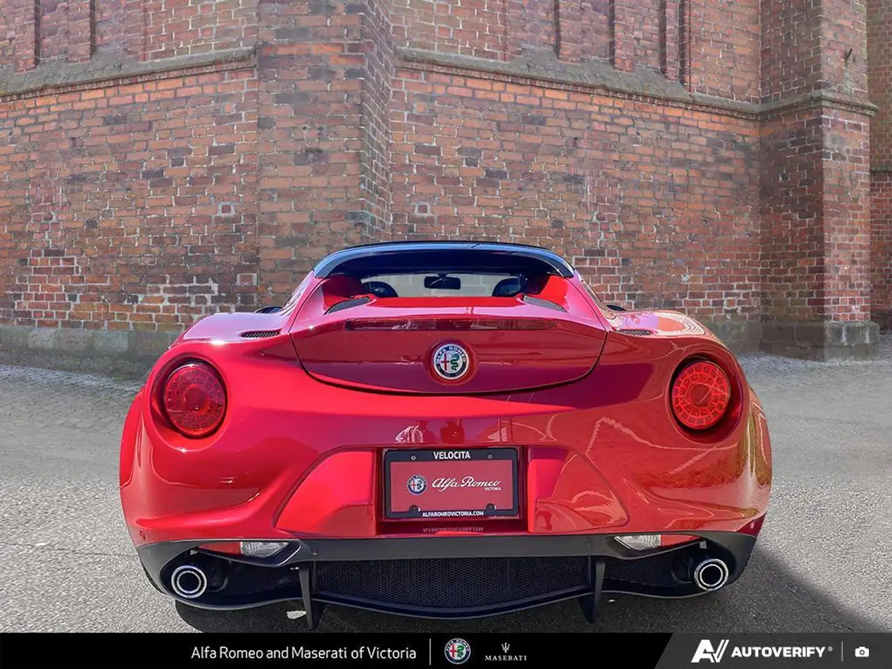 Alfa Romeo 4C photo Alfa Romeo 4C