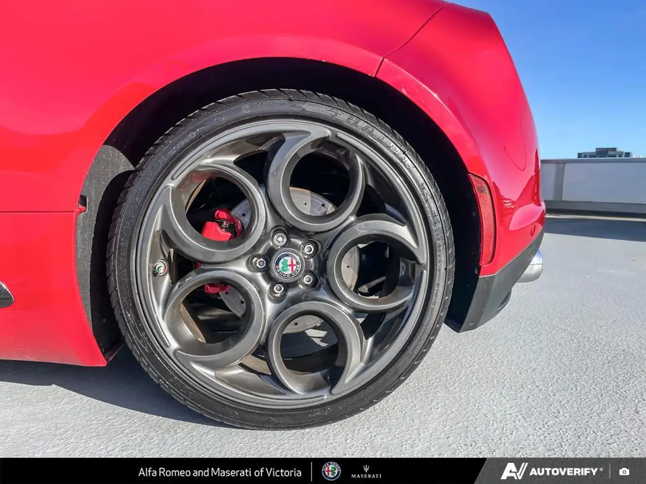 Alfa Romeo 4C photo Alfa Romeo 4C