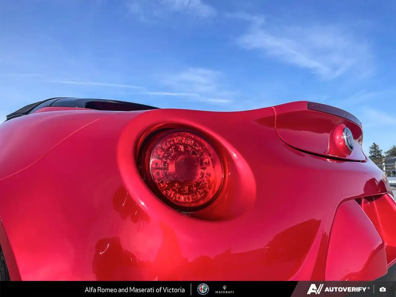 Alfa Romeo 4C photo Alfa Romeo 4C