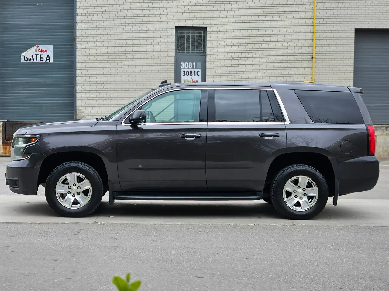 Chevrolet Tahoe снимка Chevrolet Tahoe