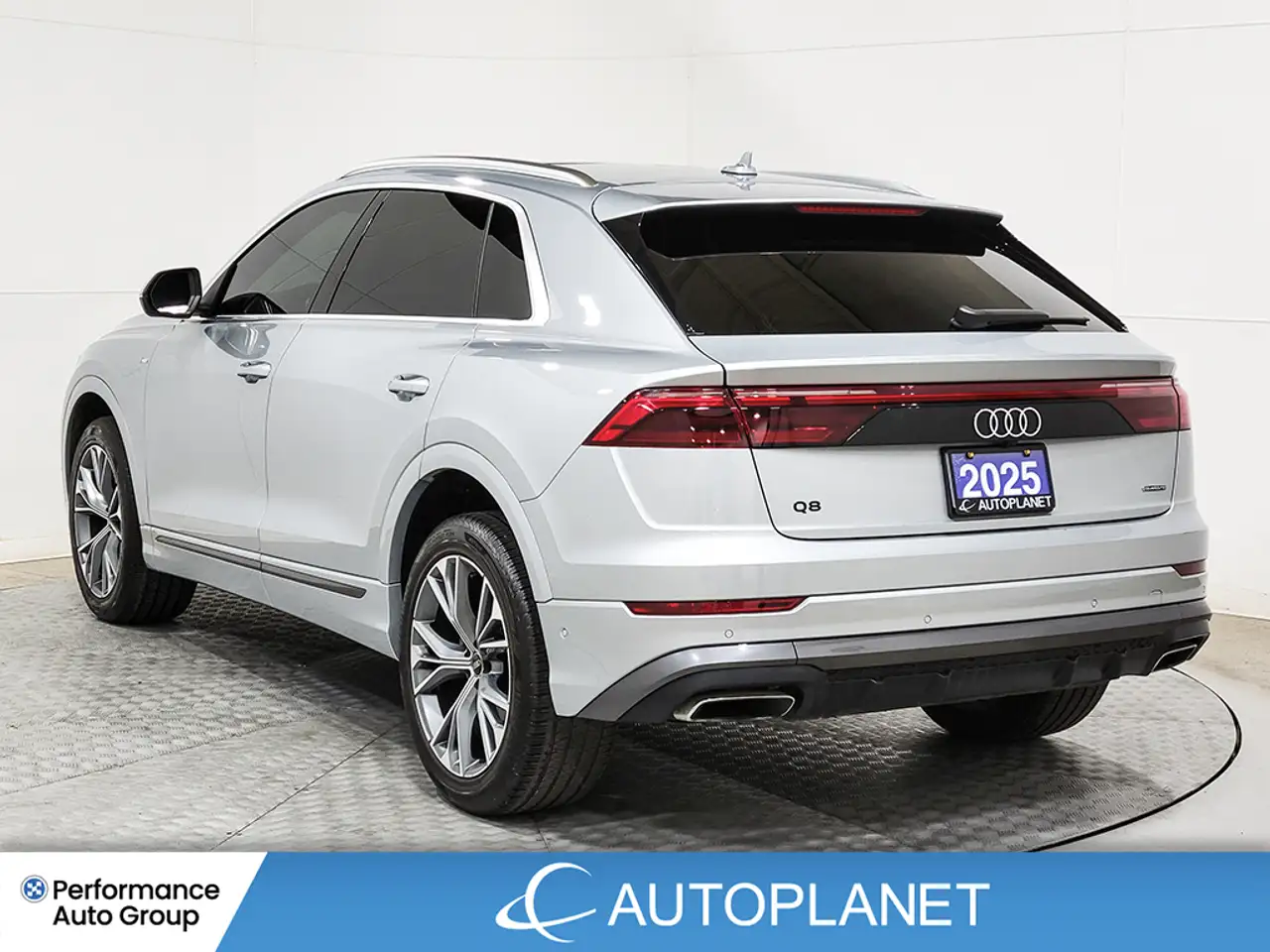 Audi Q8 photo Audi Q8