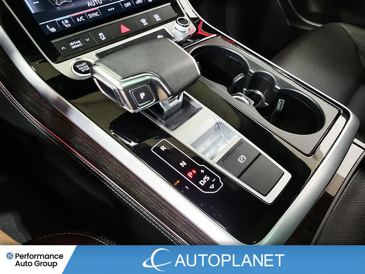 Audi Q8 photo Audi Q8