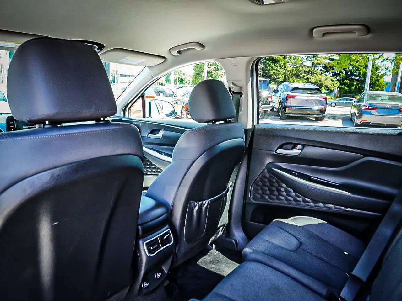 Hyundai SANTA FE photo Hyundai SANTA FE