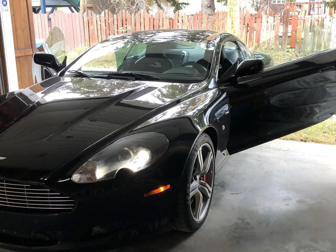 Aston Martin DB9 fotografie Aston Martin DB9