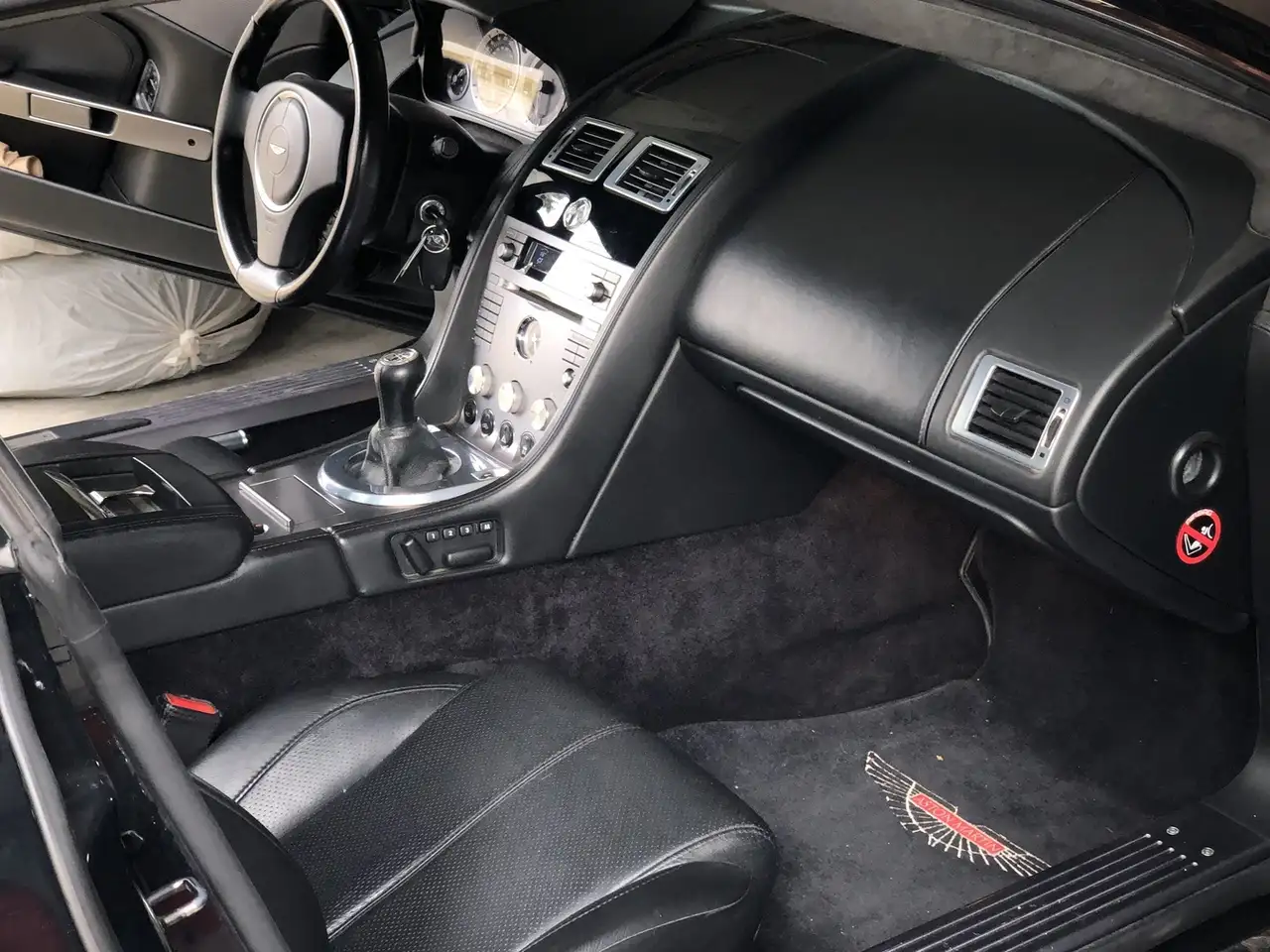 Aston Martin DB9 fotografie Aston Martin DB9