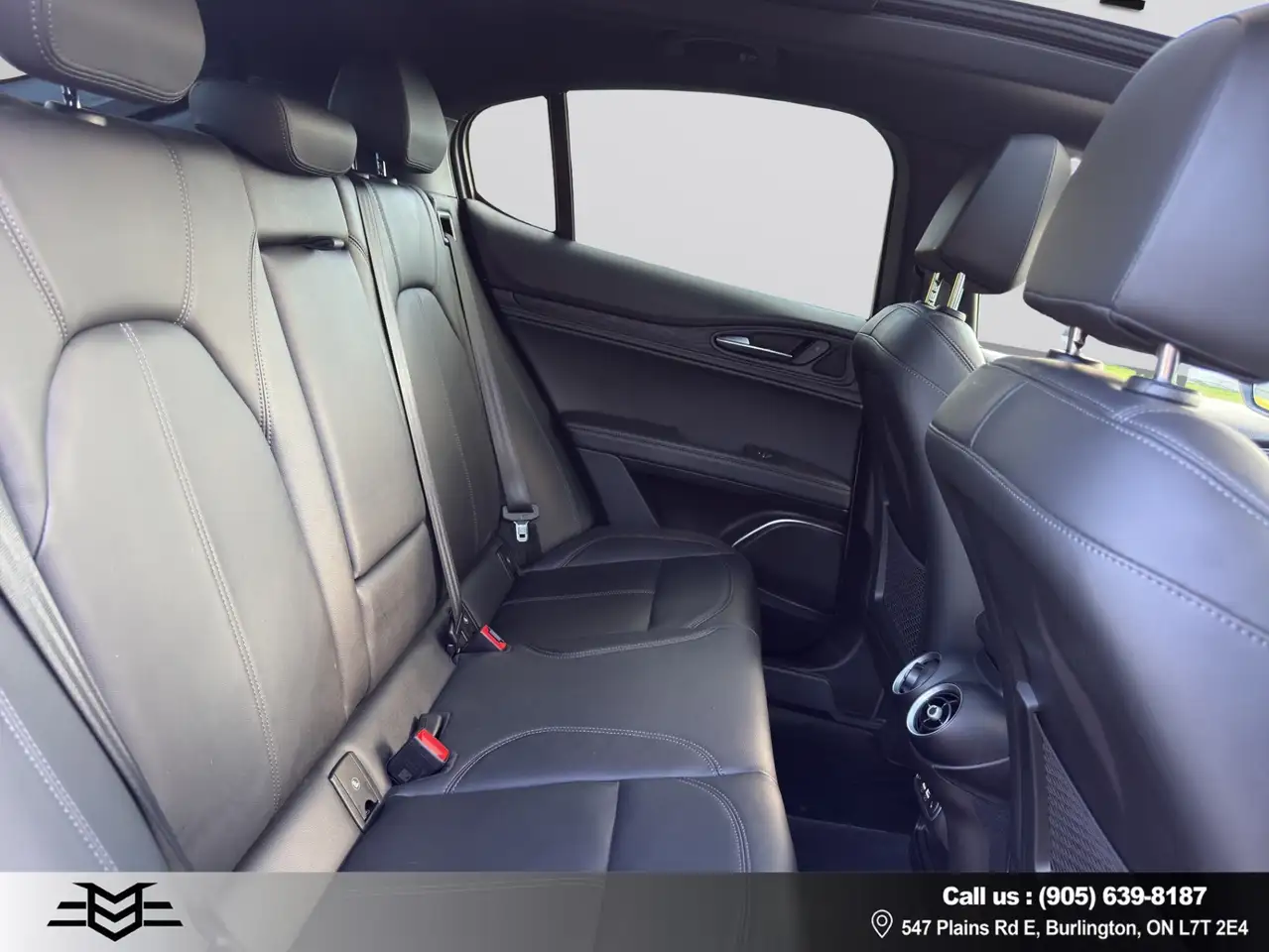 Alfa Romeo Stelvio снимка Alfa Romeo Stelvio