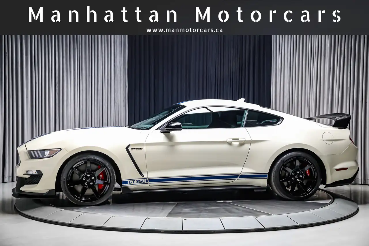 Ford Mustang снимка Ford Mustang