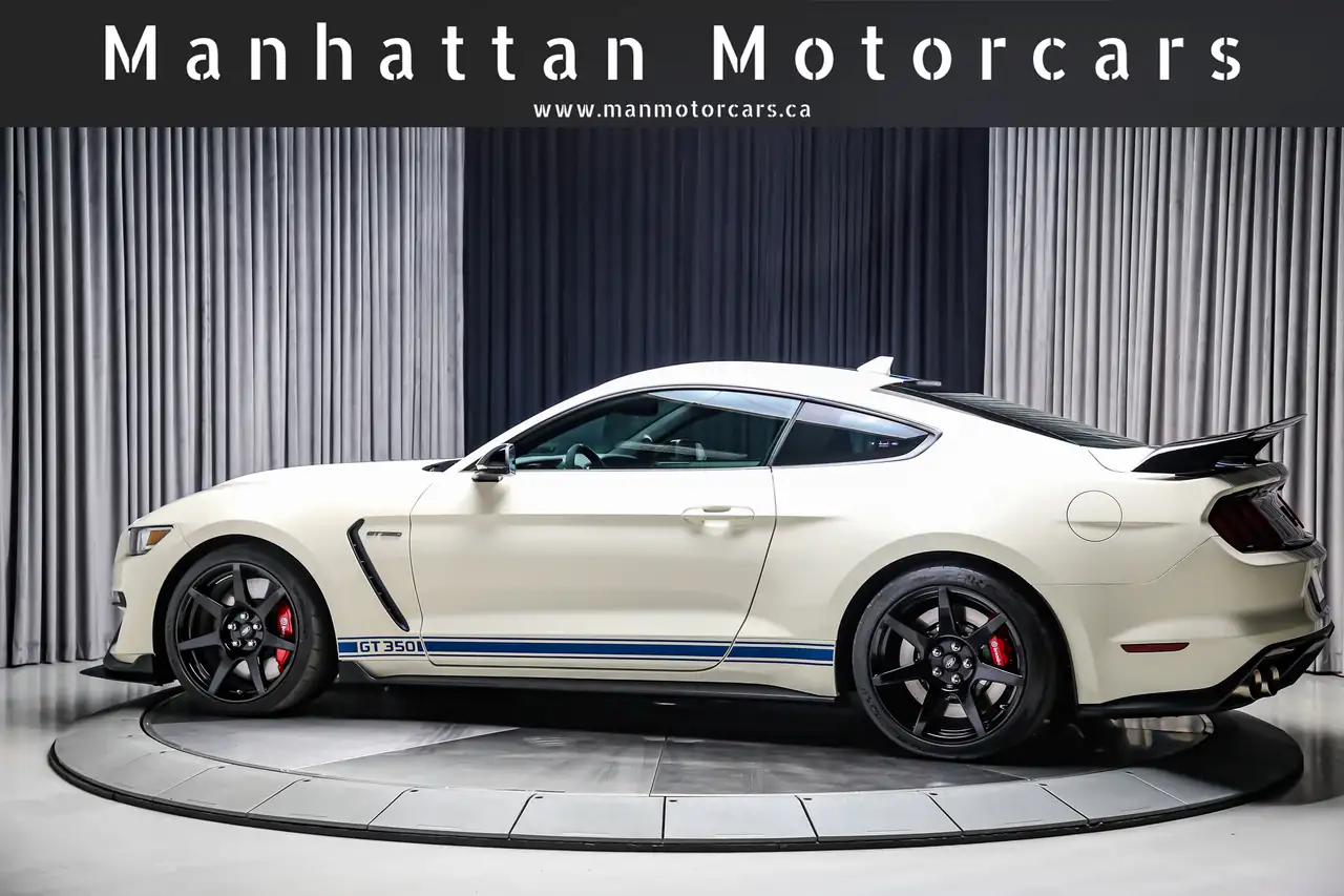 Ford Mustang снимка Ford Mustang
