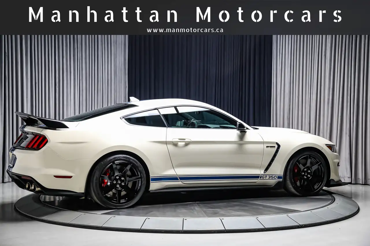 Ford Mustang снимка Ford Mustang