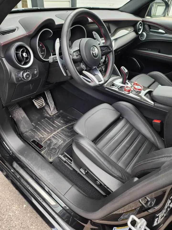 Alfa Romeo Stelvio fotografie Alfa Romeo Stelvio