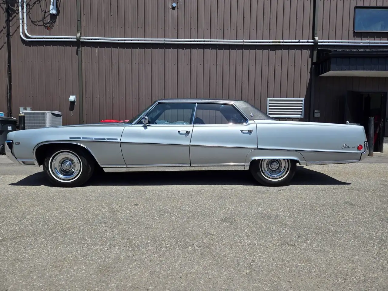 Buick Electra снимка Buick Electra