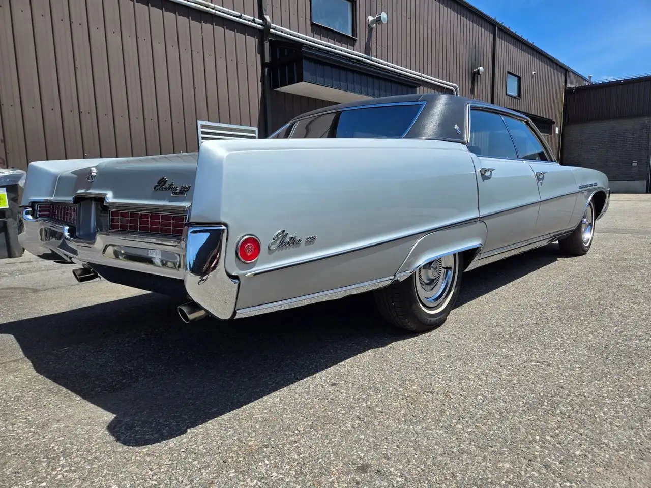 Buick Electra снимка Buick Electra