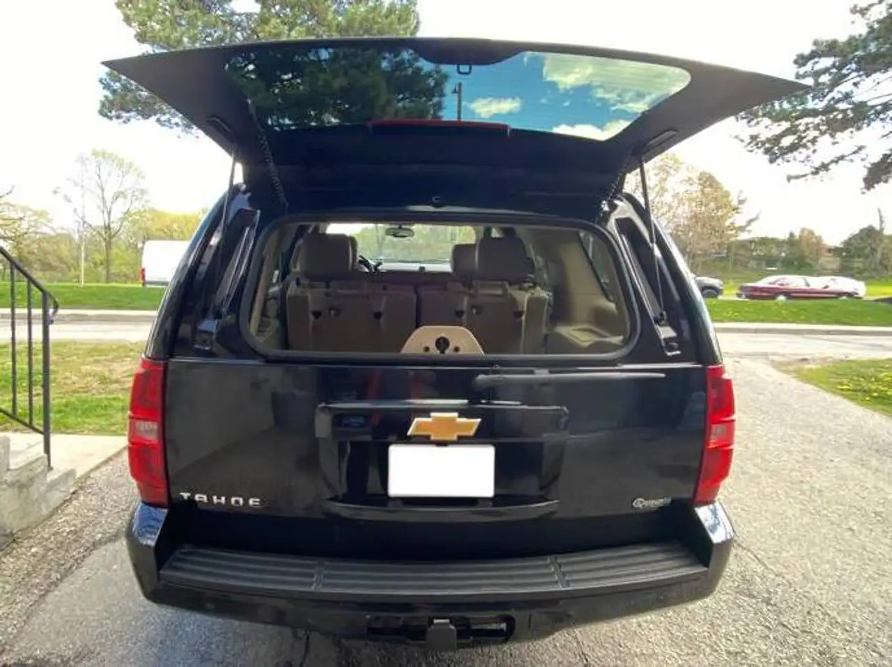 Chevrolet Tahoe снимка Chevrolet Tahoe