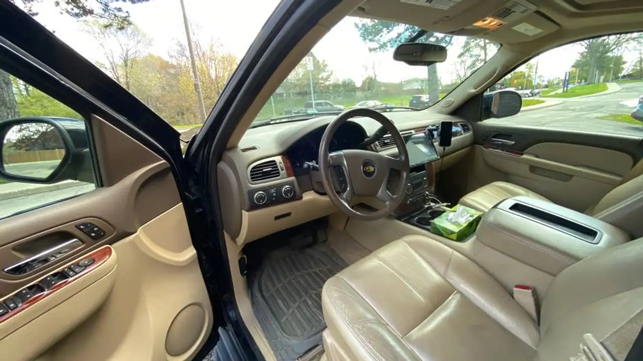 Chevrolet Tahoe снимка Chevrolet Tahoe