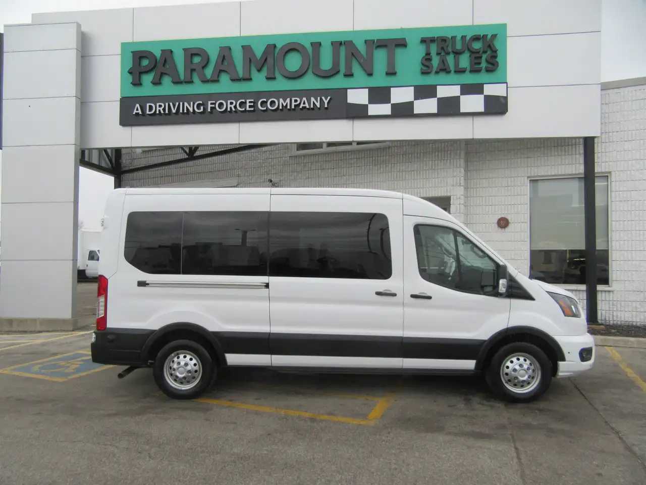Ford Transit photo Ford Transit