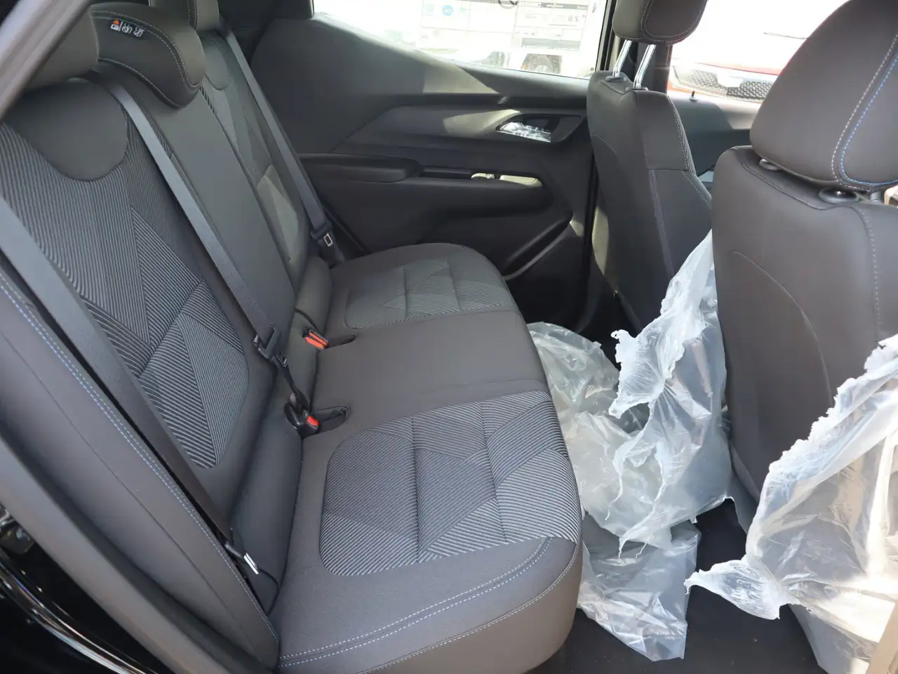 Chevrolet Bolt снимка Chevrolet Bolt