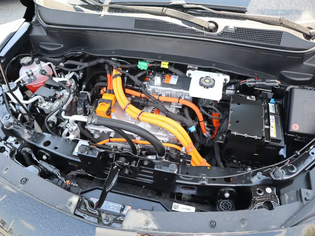 Chevrolet Bolt снимка Chevrolet Bolt