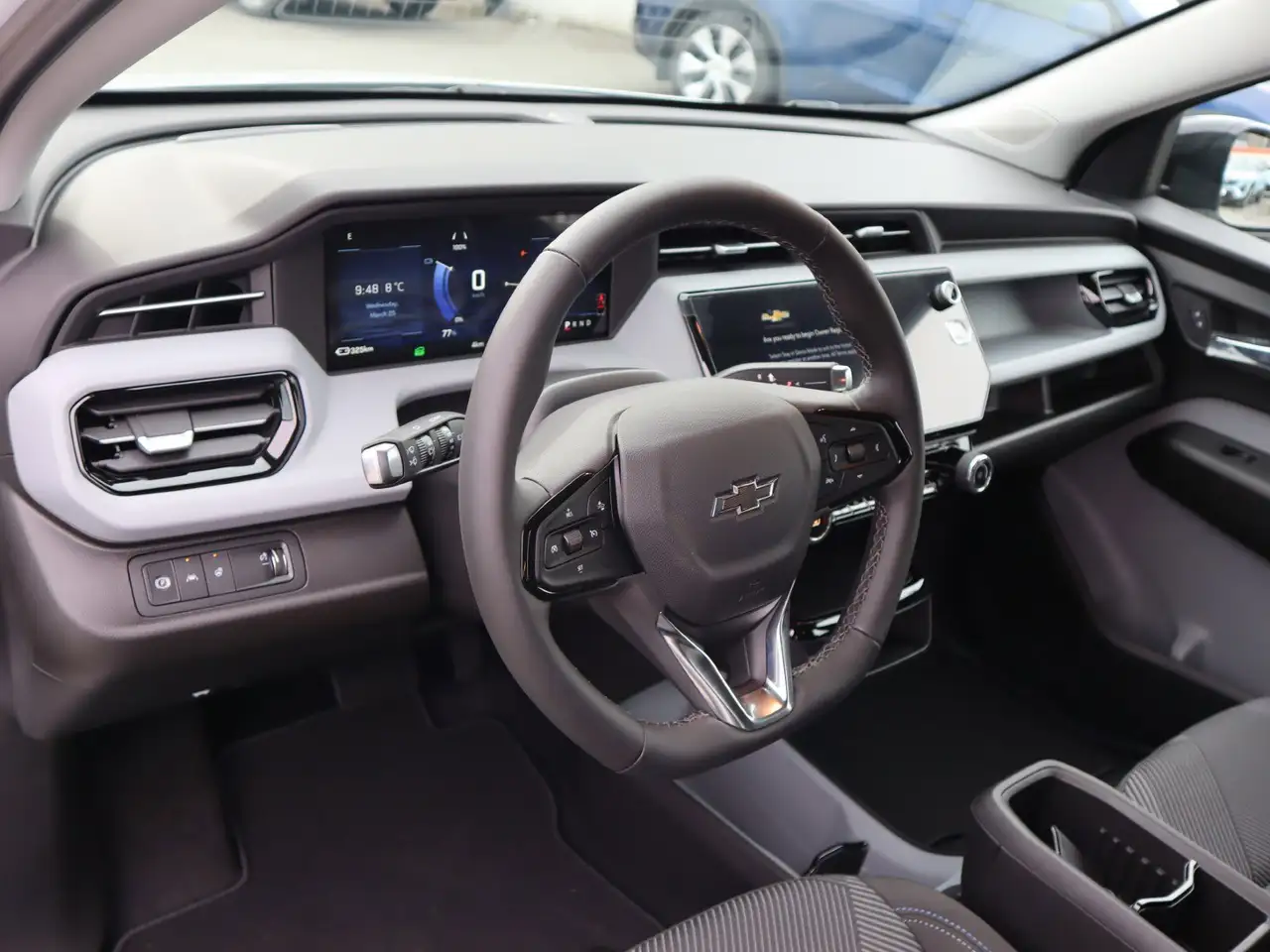 Chevrolet Bolt photo Chevrolet Bolt