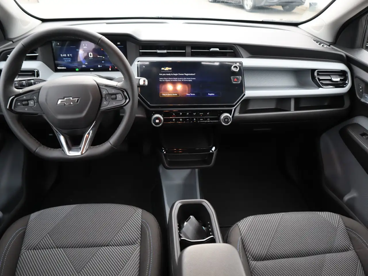 Chevrolet Bolt photo Chevrolet Bolt