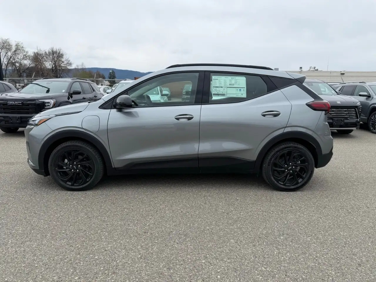 Chevrolet Bolt photo Chevrolet Bolt