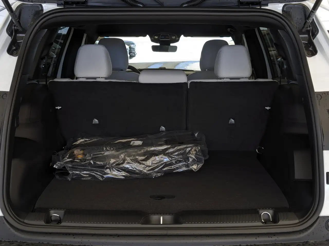 Jeep Cherokee photo Jeep Cherokee