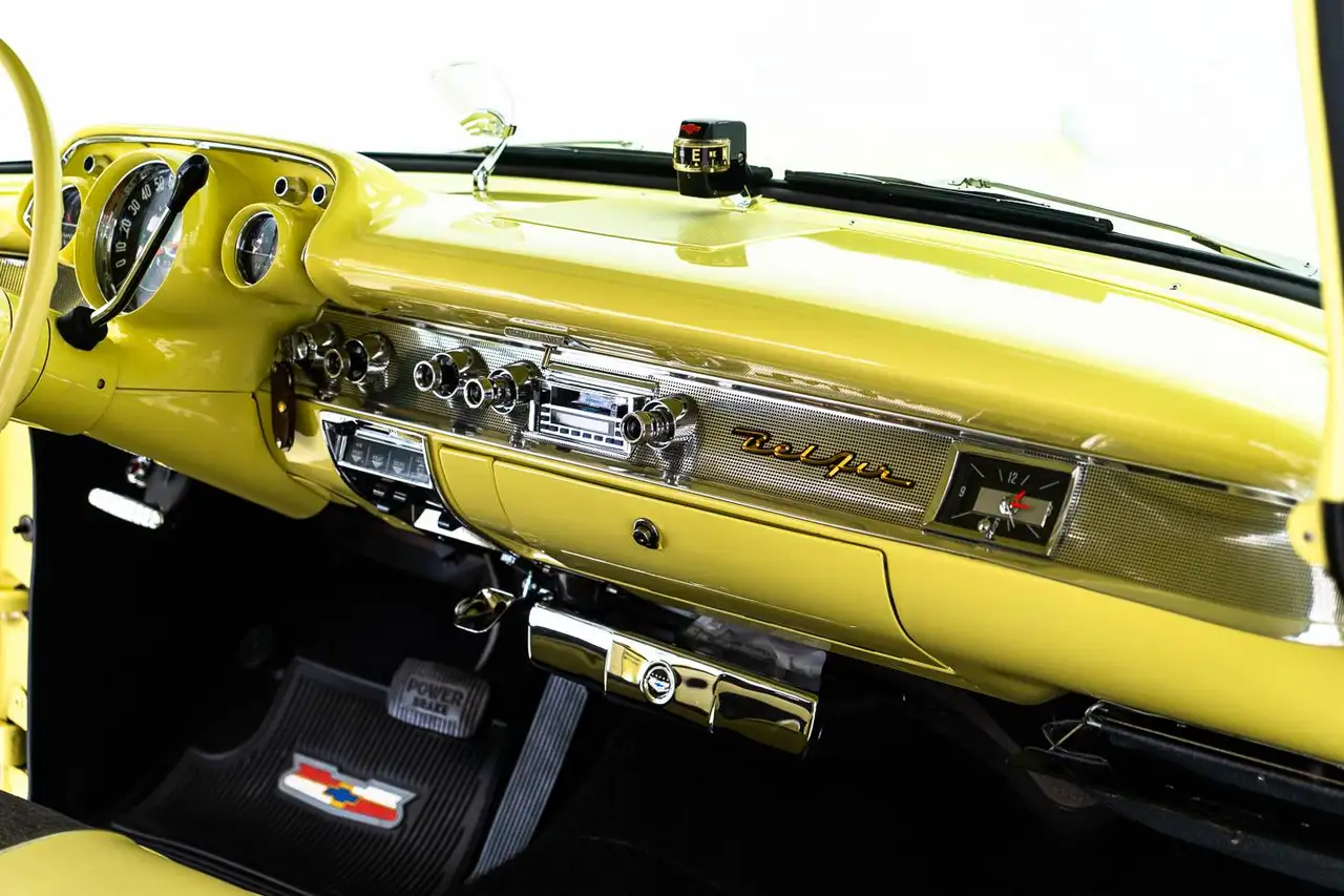 Chevrolet Bel Air снимка Chevrolet Bel Air