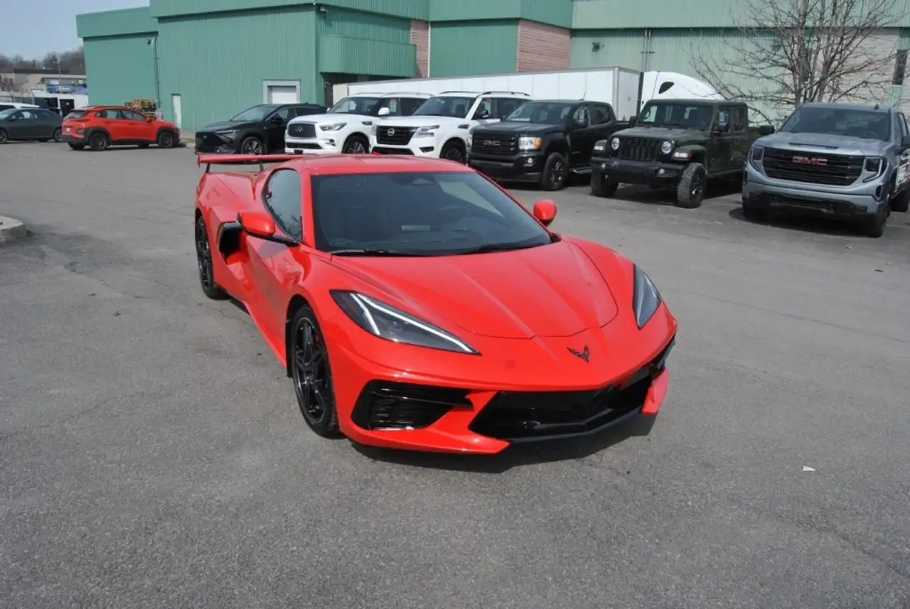 Chevrolet Corvette снимка Chevrolet Corvette
