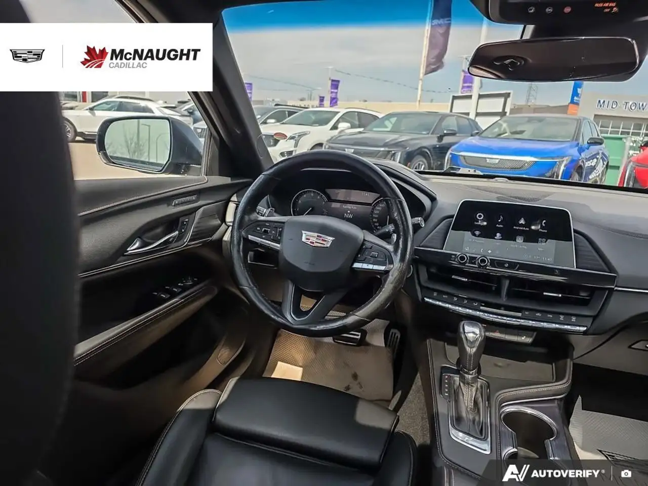 Cadillac CT4 photo Cadillac CT4