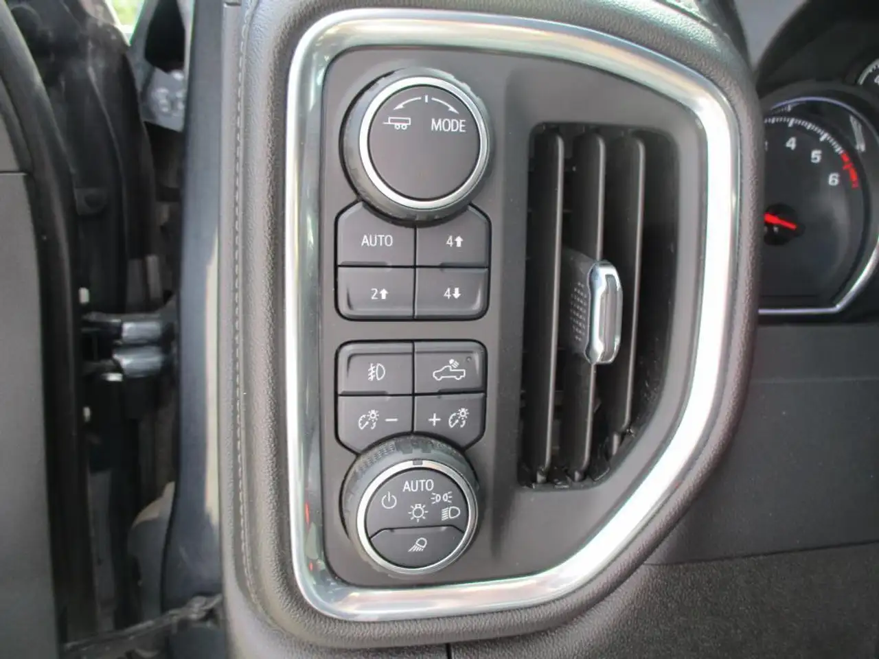 Chevrolet Silverado 1500 fotografie Chevrolet Silverado 1500