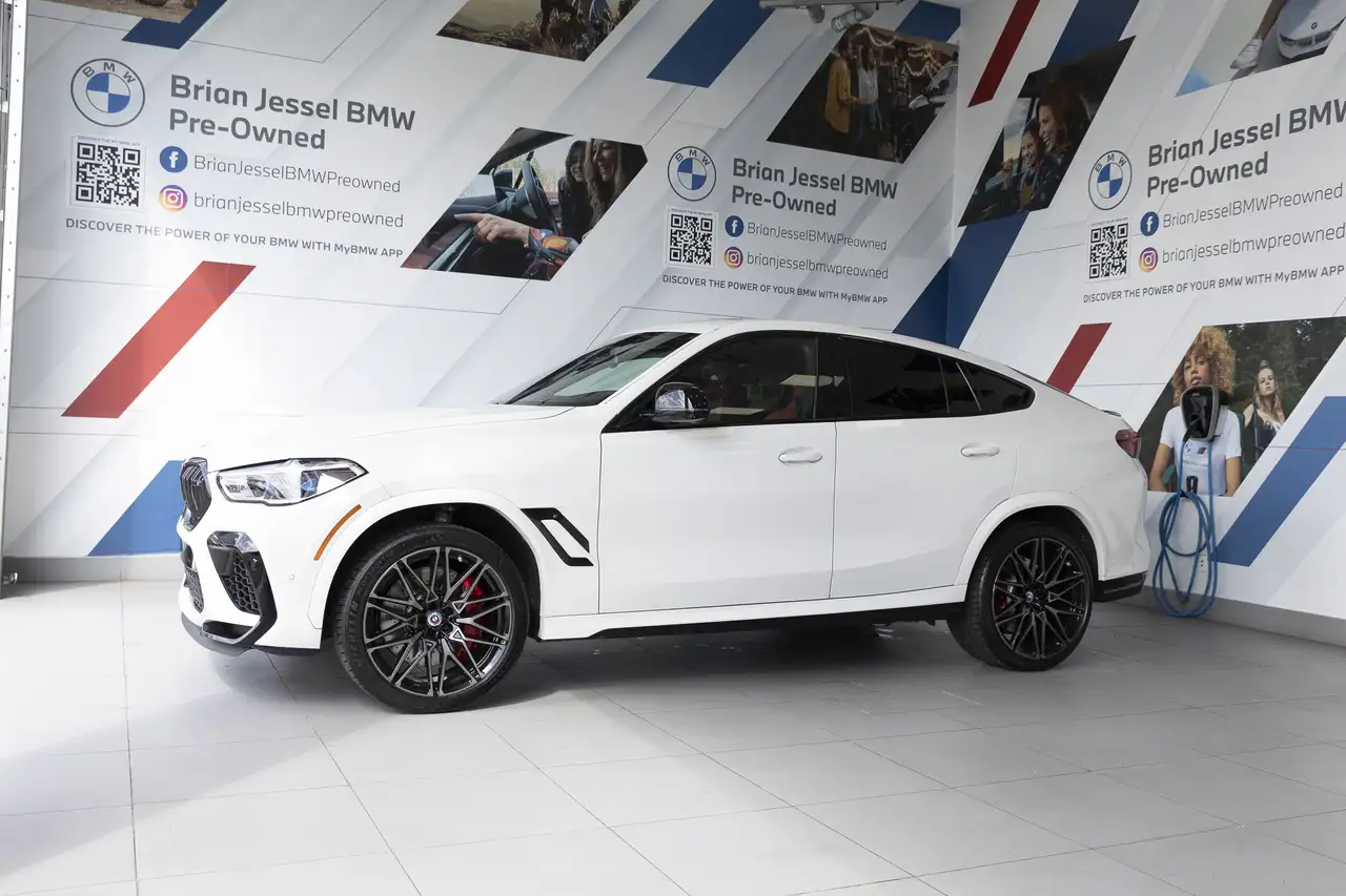 BMW X6 M photo BMW X6 M