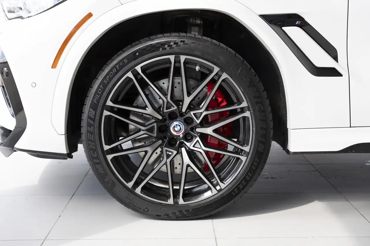 BMW X6 M photo BMW X6 M