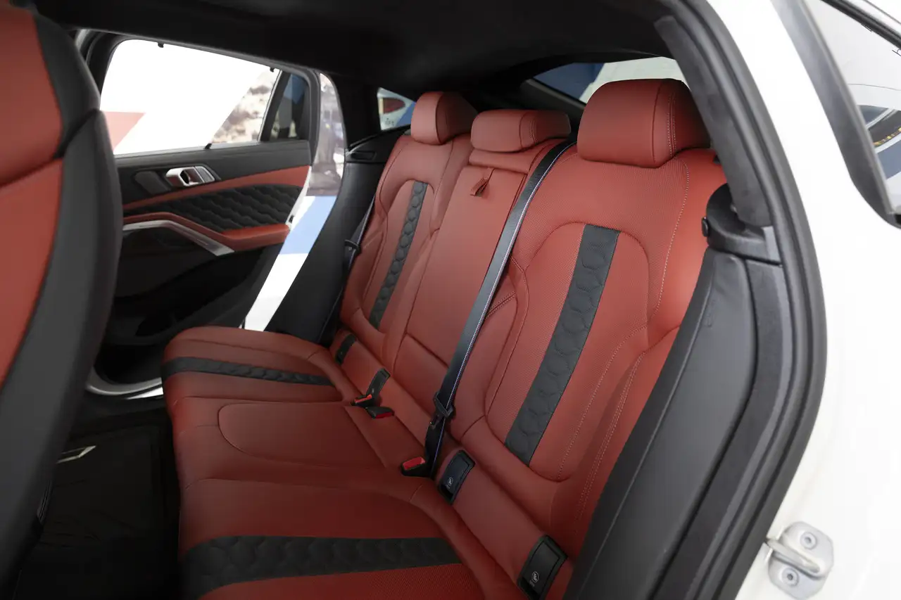 BMW X6 M photo BMW X6 M