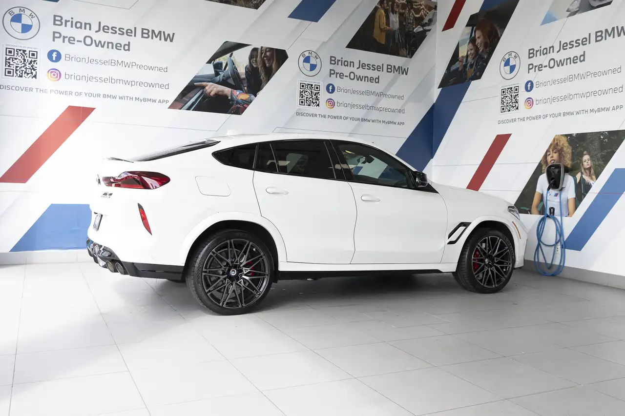 BMW X6 M photo BMW X6 M