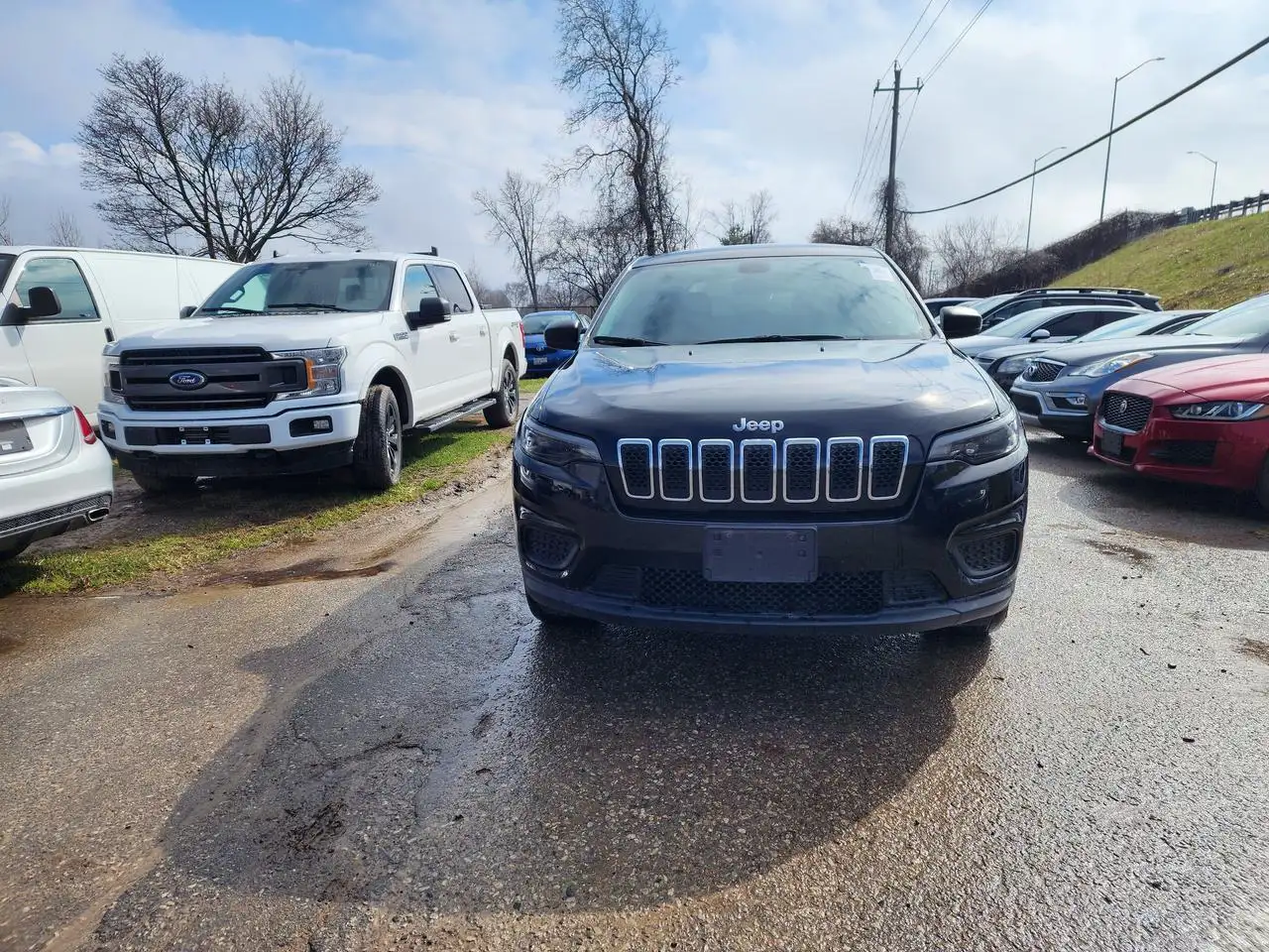 Jeep Cherokee снимка Jeep Cherokee