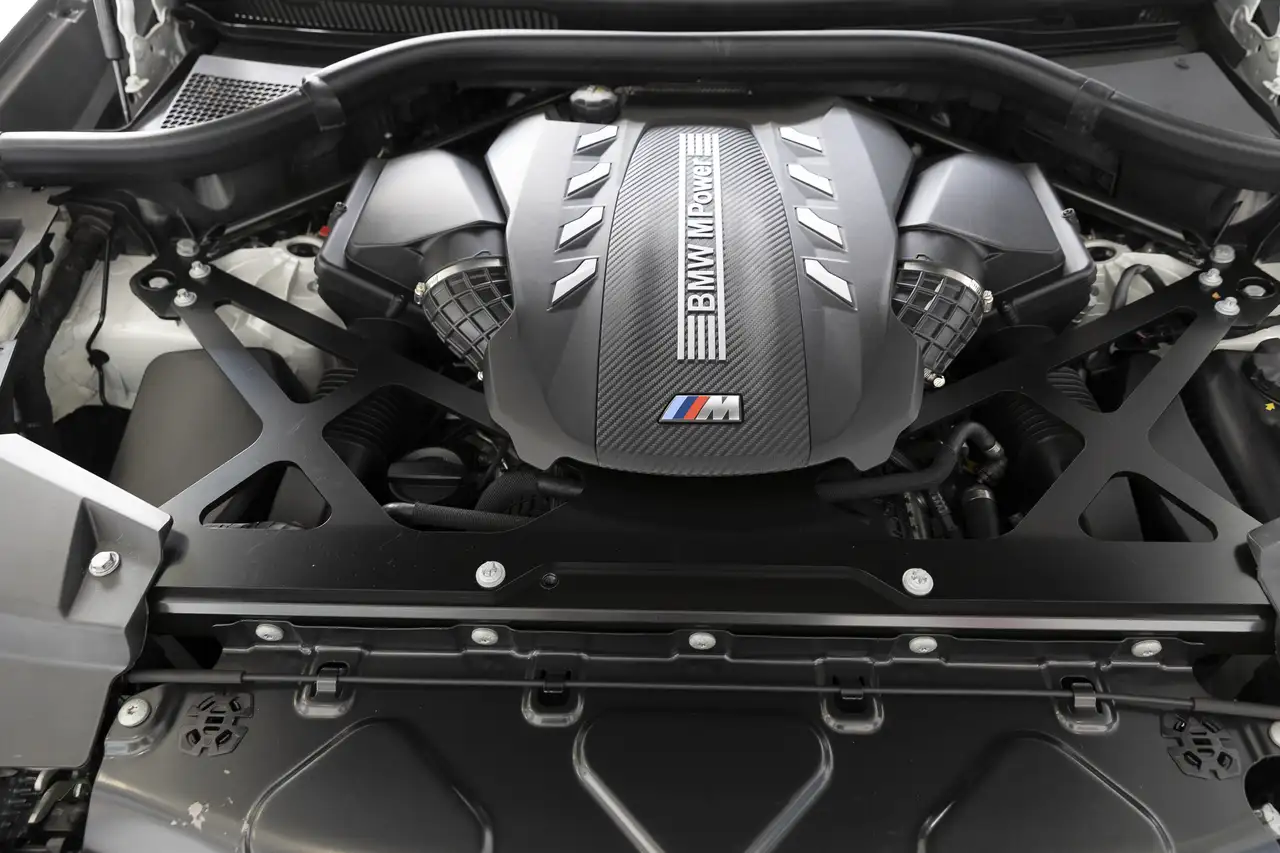 BMW X6 M photo BMW X6 M
