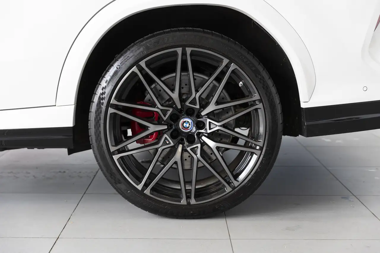 BMW X6 M photo BMW X6 M