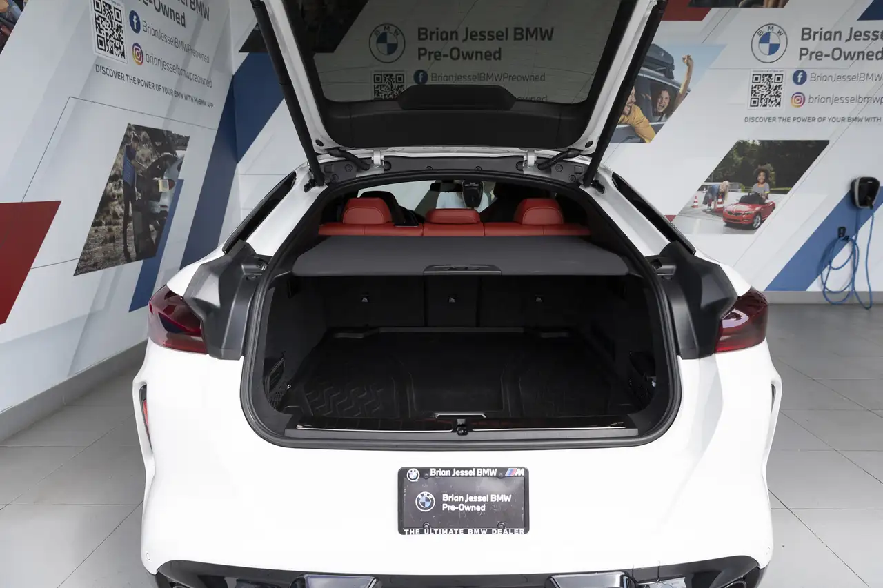 BMW X6 M photo BMW X6 M