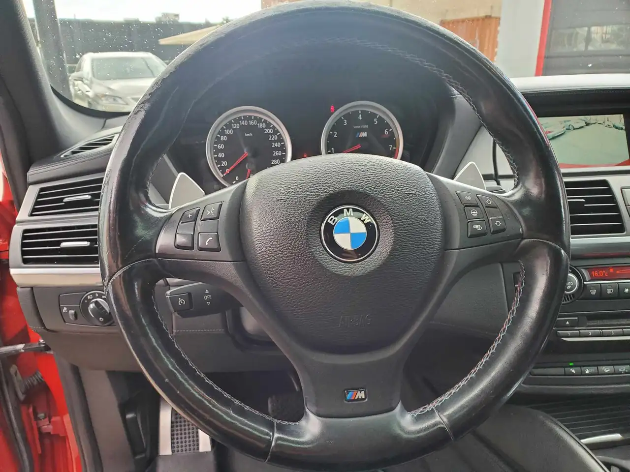 BMW X6 M снимка BMW X6 M