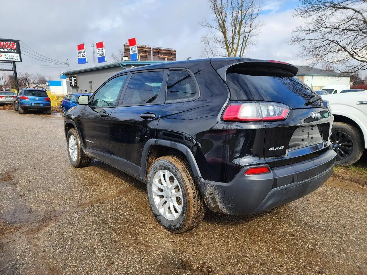 Jeep Cherokee снимка Jeep Cherokee