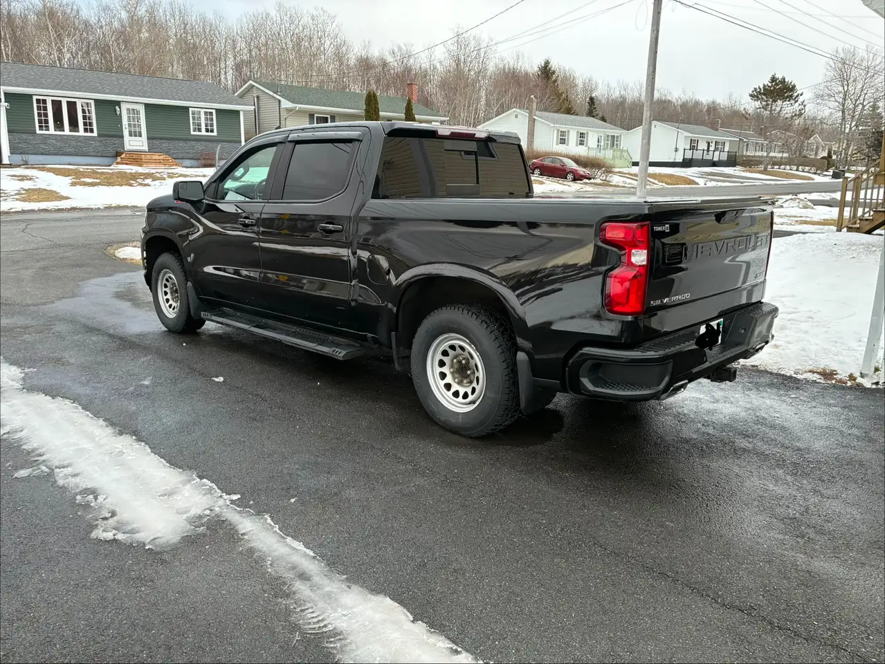 Chevrolet Silverado 1500 снимка Chevrolet Silverado 1500
