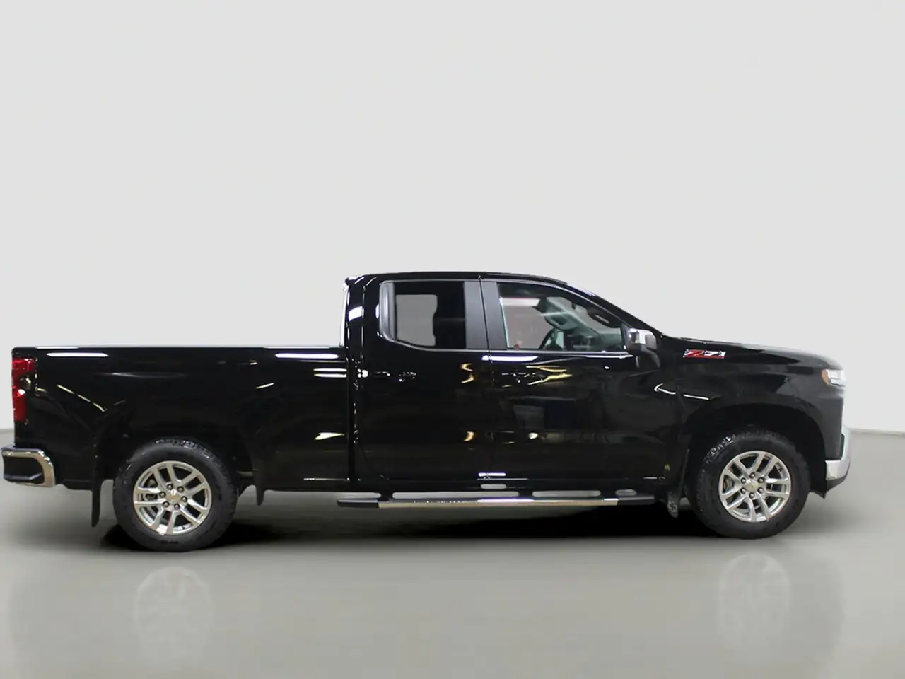 Chevrolet Silverado 1500 photo Chevrolet Silverado 1500