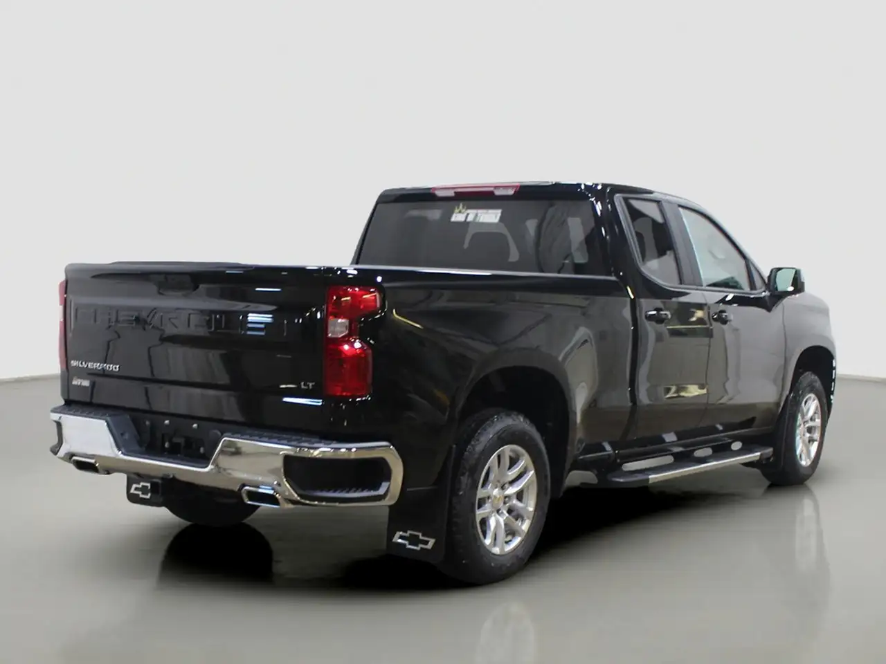Chevrolet Silverado 1500 photo Chevrolet Silverado 1500